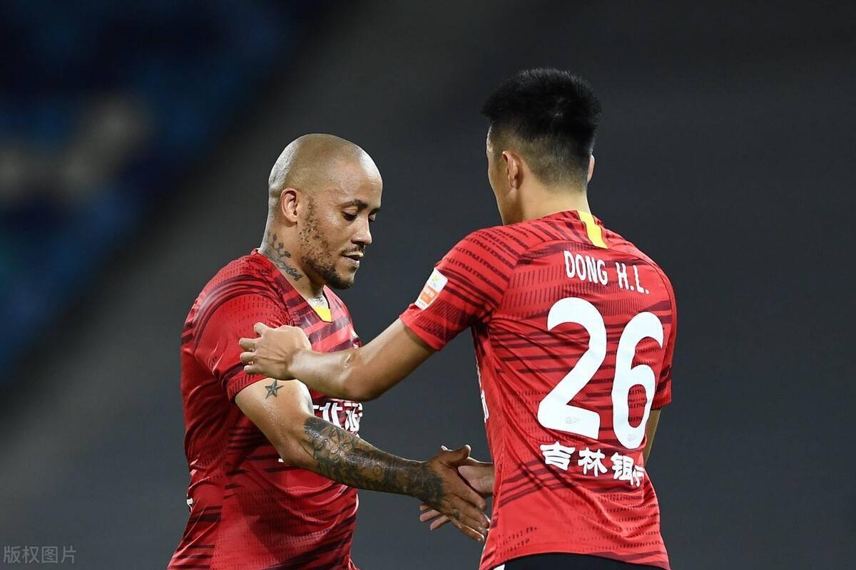 开云体育-风云突变里尔转会期单刀错失，中超版图或变，态度坚定，高层口径保持一致(关云长单刀赴会思维导图)